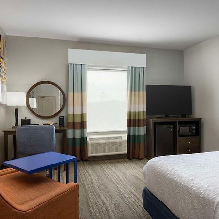 Hampton Inn & Suites Huntsville Research Park Area Экстерьер фото