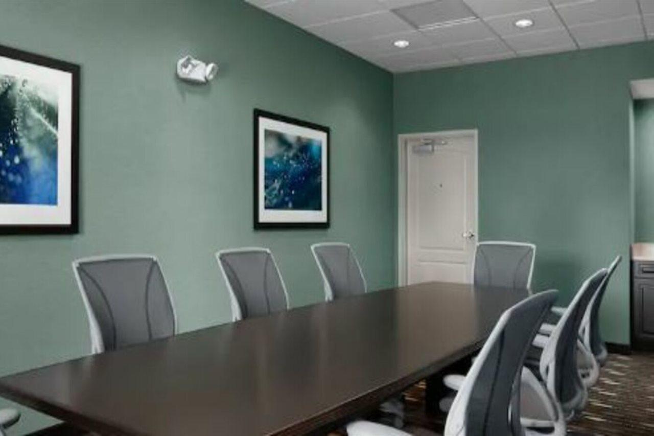 Hampton Inn & Suites Huntsville Research Park Area Экстерьер фото