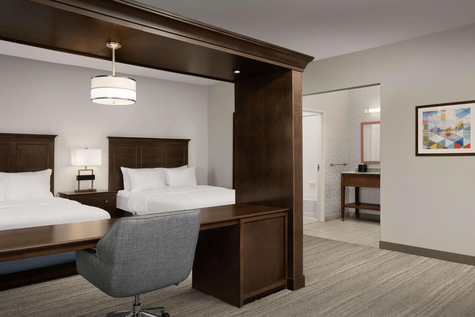 Hampton Inn & Suites Huntsville Research Park Area Экстерьер фото