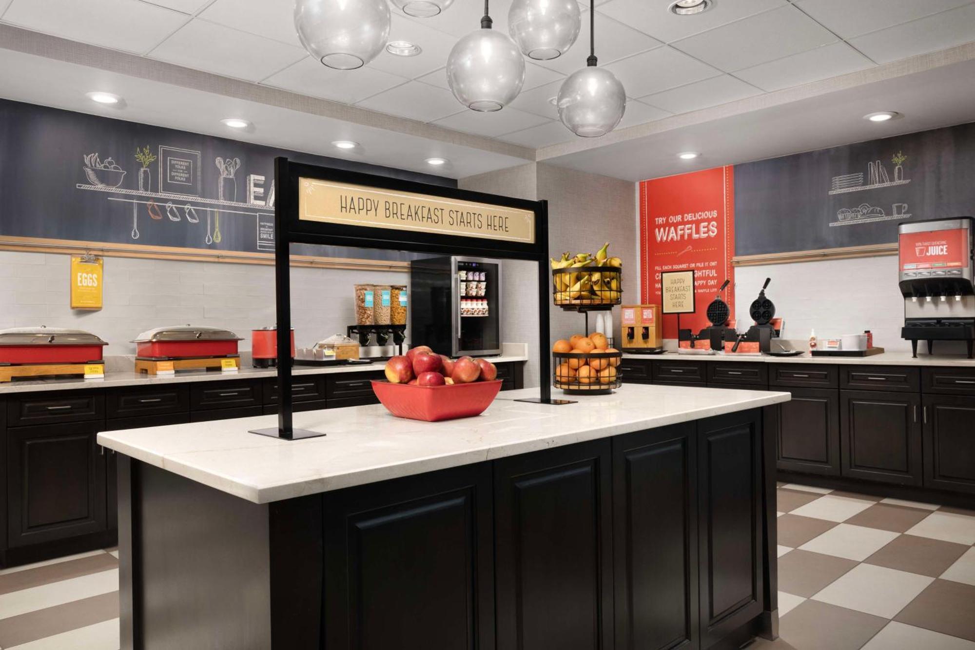 Hampton Inn & Suites Huntsville Research Park Area Экстерьер фото